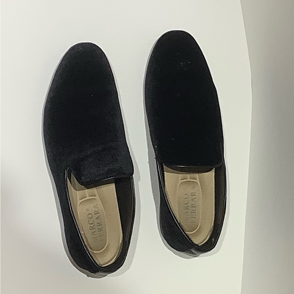 Men’s Suede Dress Shoes - Picture 3 of 3